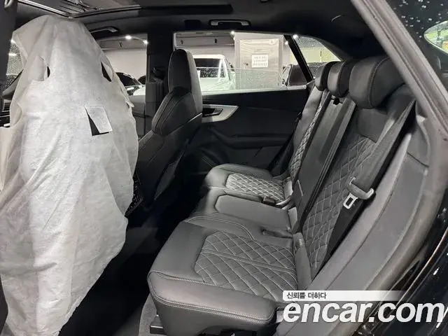 Audi Q8 2026 — Photo 7/16