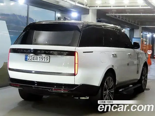Land Rover Range Rover 2025 — Şəkil 10/15