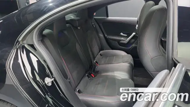 Mercedes-Benz CLA-Class 2020 — Фото 11/20