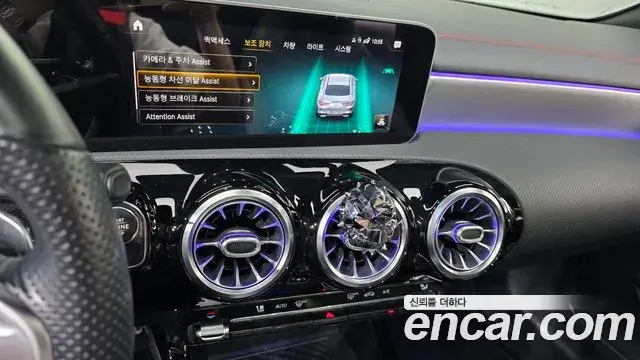 Mercedes-Benz CLA-Class 2020 — Фото 15/20