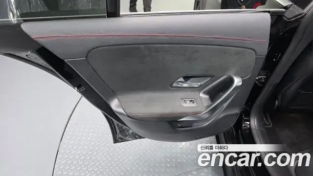 Mercedes-Benz CLA-Class 2020 — Photo 20/30