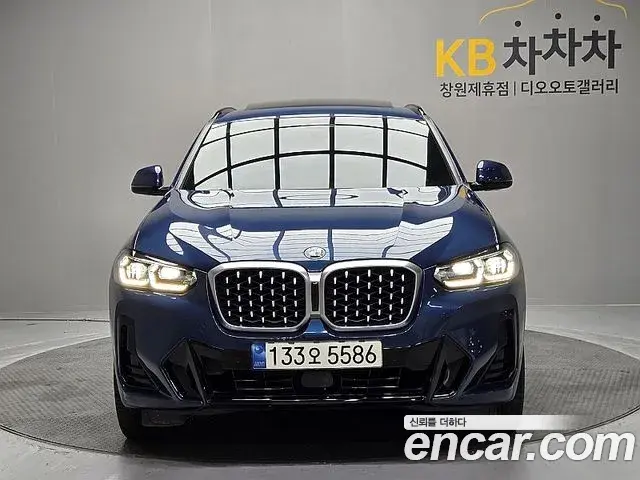 BMW X4 2022 — ფოტო 6/20