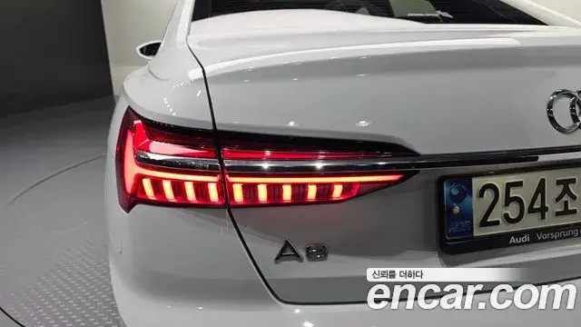 Audi A6 2021 — ფოტო 3/35