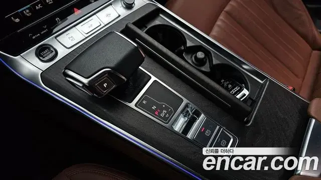 Audi A6 2022 — ფოტო 4/35