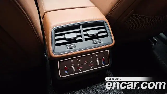 Audi A6 2022 — ფოტო 5/35