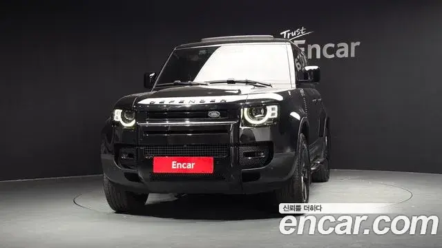 Land Rover Defender 2022 — Şəkil 19/40