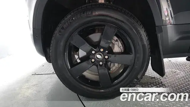 Land Rover Defender 2022 — Şəkil 22/40