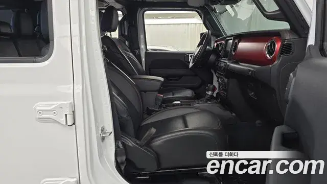 Jeep Gladiator 2022 — Şəkil 20/33