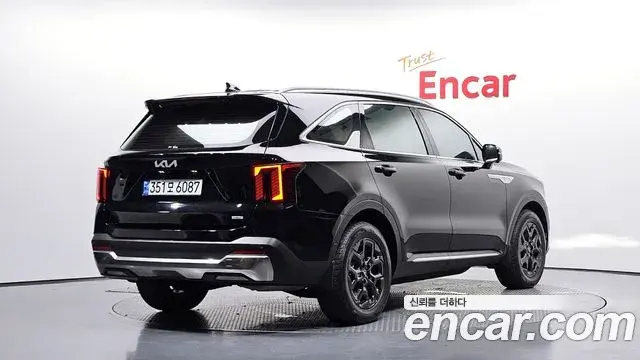 Kia Sorento 2024 — Şəkil 18/33