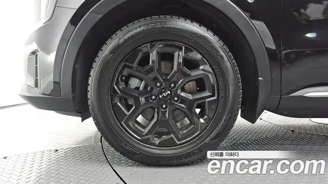 Kia Sorento 2024 — Şəkil 16/33