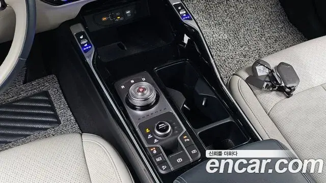 Kia Sorento 2024 — Şəkil 17/33