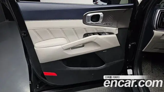 Kia Sorento 2024 — Şəkil 14/33