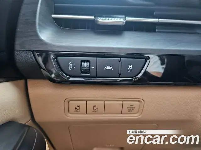 Kia Carnival 2021 — Фото 13/20