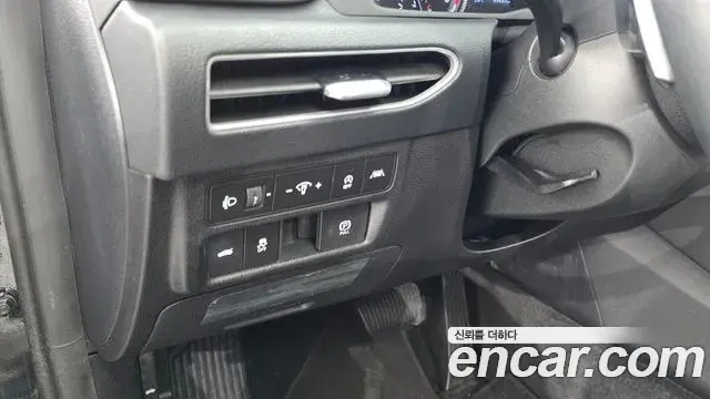 Hyundai Sonata Hybrid 2021 — Şəkil 10/32