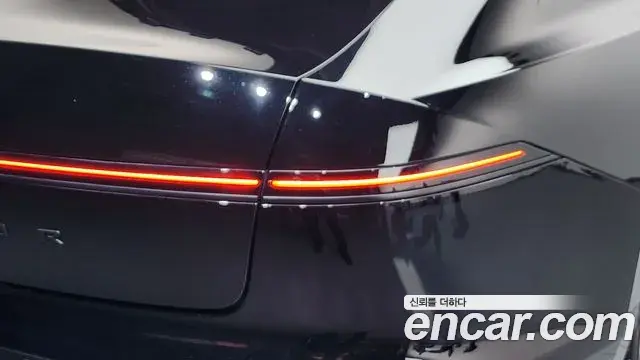 Hyundai Grandeur Hybrid 2024 — Photo 7/37