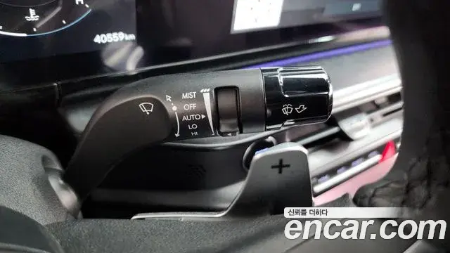 Hyundai Grandeur Hybrid 2024 — Photo 10/37