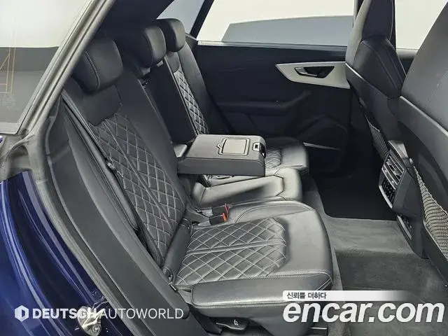 Audi Q7 2021 — Фото 11/20
