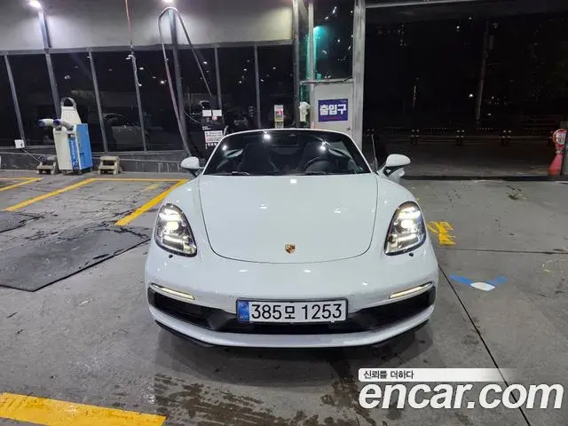 Porsche 718 Boxster 2018 — ფოტო 2/10