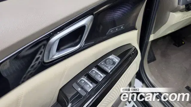 Kia Carnival 2021 — Photo 20/20