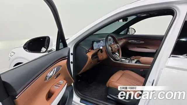 Genesis GV70 2025 — ფოტო 3/20