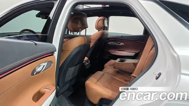 Genesis GV70 2025 — ფოტო 2/20