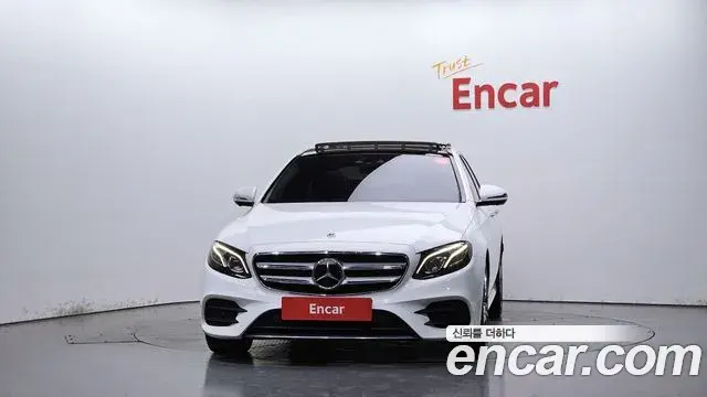 Mercedes-Benz E-Class 2019 — Фото 3/20