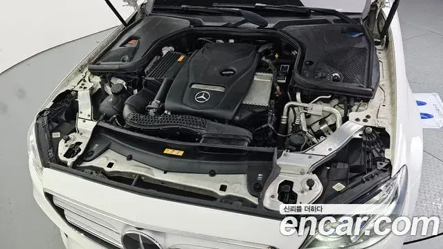 Mercedes-Benz E-Class 2019 — Фото 6/20