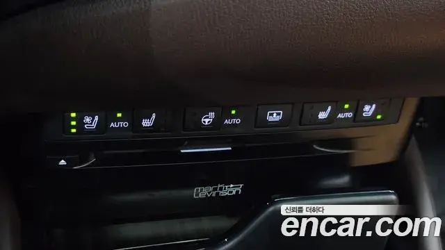 Lexus ES300h 2020 — ფოტო 7/34