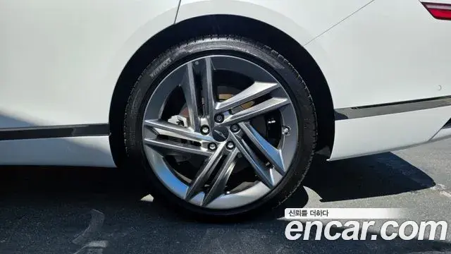 Genesis G80 2024 — ფოტო 3/31