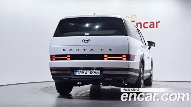 Hyundai Santa Fe 2024 — ფოტო 20/32