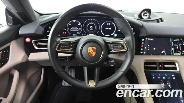 Porsche Taycan 2023 — Photo 12/20