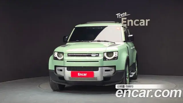 Land Rover Defender 2023 — ფოტო 4/20
