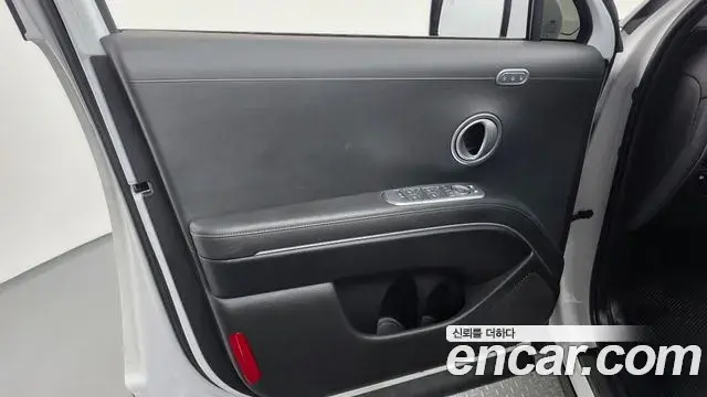 Hyundai Palisade 2025 — Şəkil 18/36