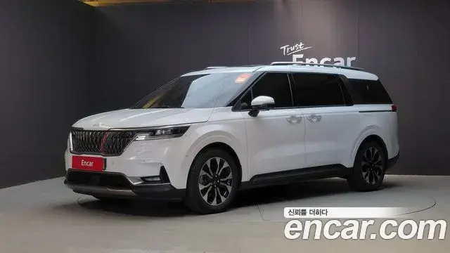 Kia Carnival 2022 — Фото 1/20