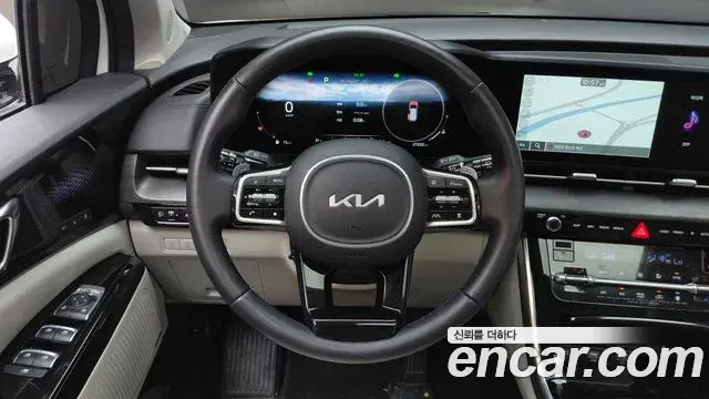 Kia Carnival 2022 — Фото 13/20