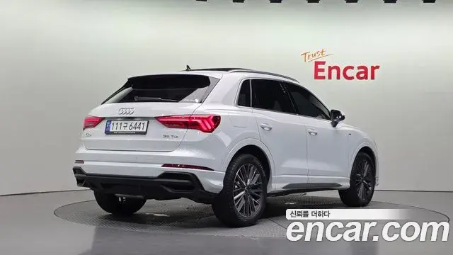 Audi Q3 2023 — Photo 17/31
