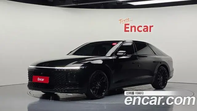 Hyundai Grandeur 2023 — Фото 1/20