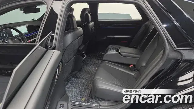 Hyundai Grandeur 2023 — Фото 12/20