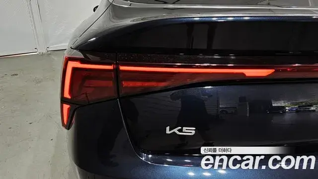 Kia K5 2024 — Şəkil 34/34