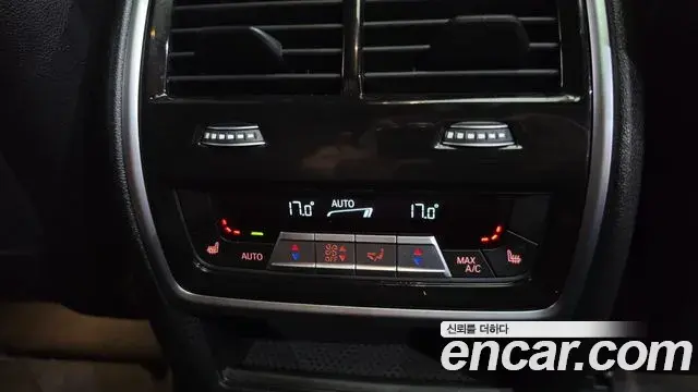 BMW X6 2024 — ფოტო 34/35