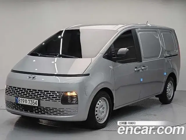 Hyundai Staria 2022 — Фото 20/20