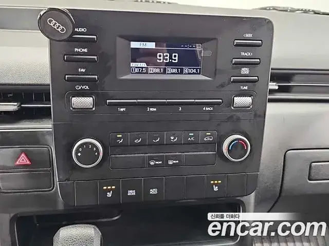 Hyundai Staria 2022 — Фото 9/20