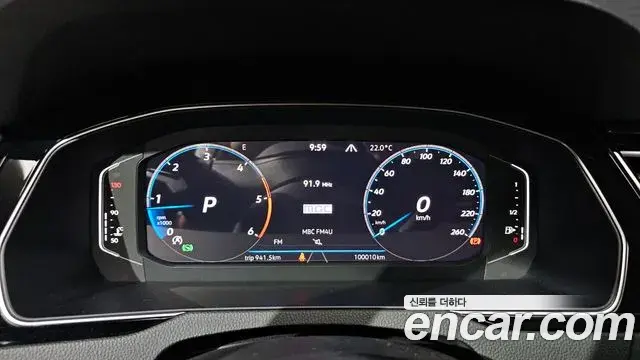 Volkswagen Passat GT 2021 — ფოტო 7/32
