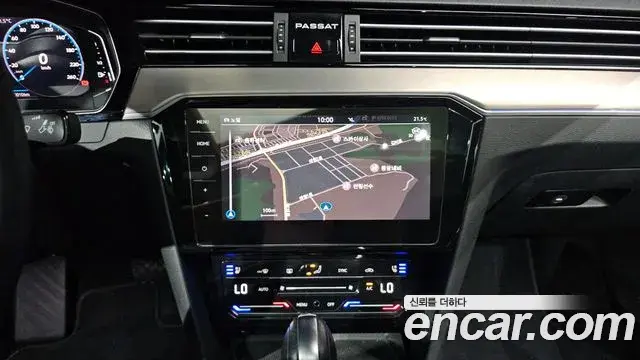 Volkswagen Passat GT 2021 — ფოტო 30/32