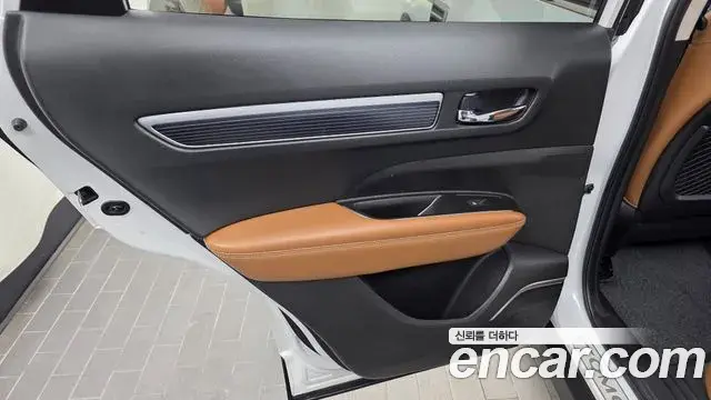 Renault Samsung QM6 2022 — ფოტო 30/33