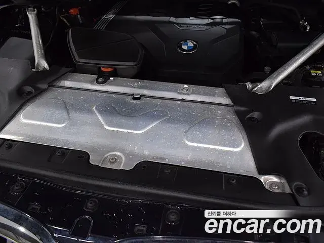 BMW X4 2021 — Photo 4/20