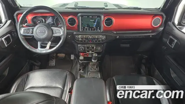 Jeep Wrangler 2020 — Photo 27/32