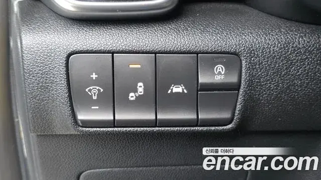 Kia Sportage The Bold 2018 — Фото 14/20