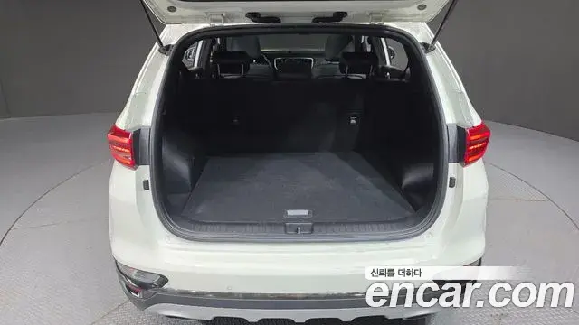 Kia Sportage The Bold 2018 — Şəkil 23/33
