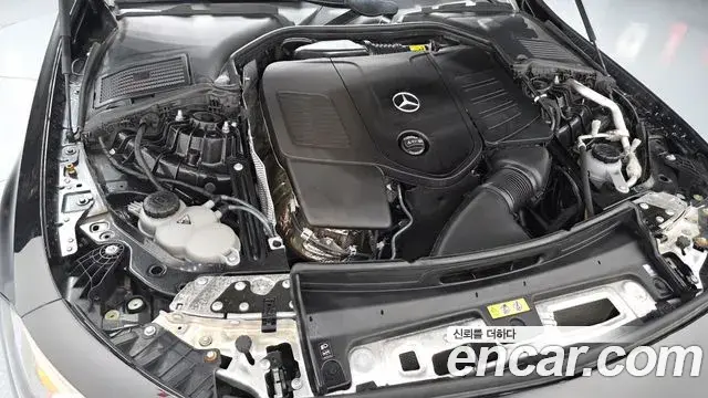 Mercedes-Benz CLE-Class 2024 — Photo 6/20
